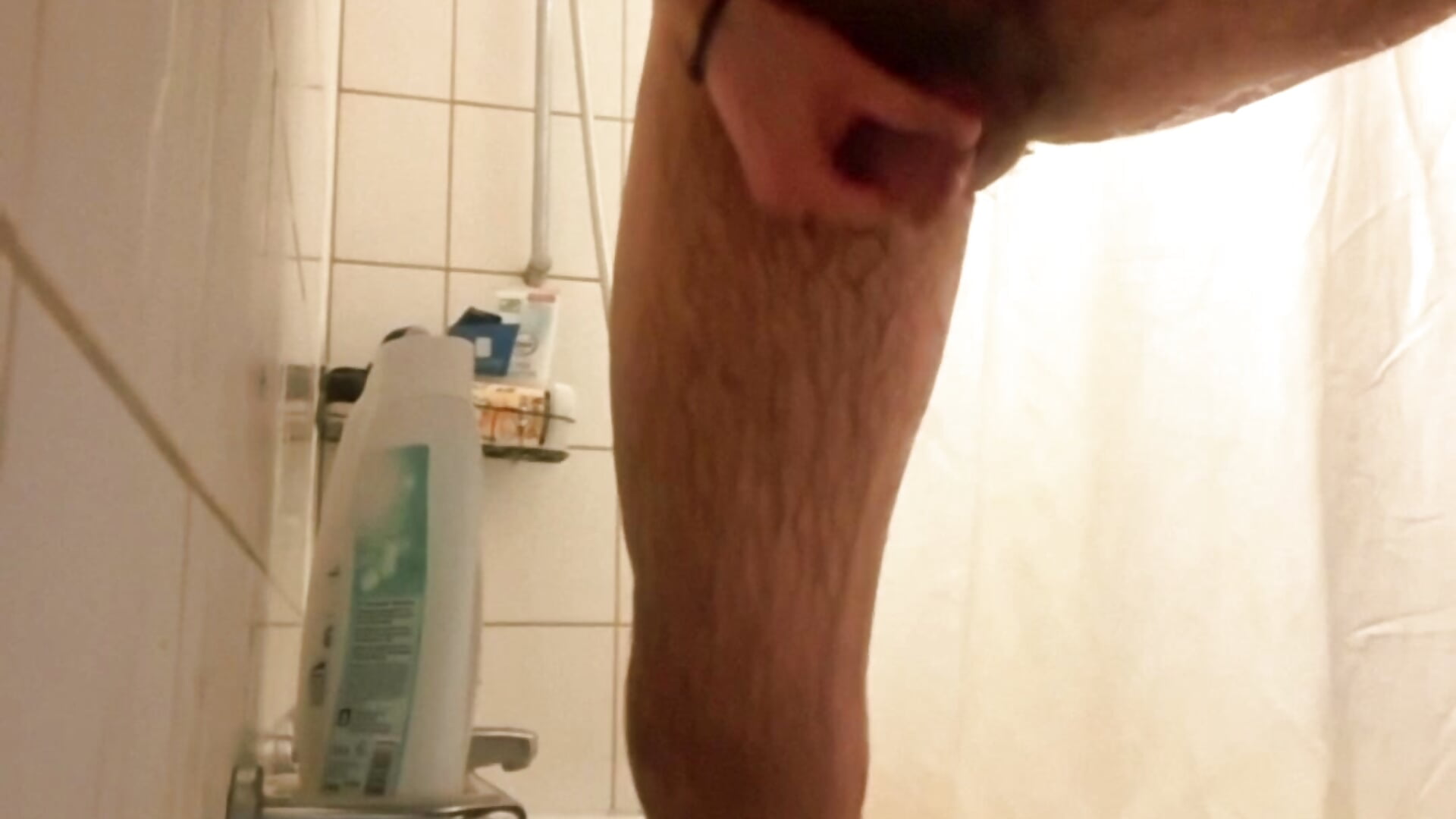 duschen und wixxen🤬 - Video von LApseProNN Cam-Model