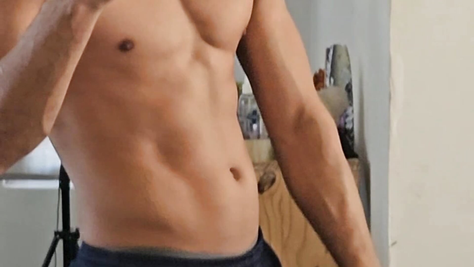 Que sigue? – video od webkamerové modelky elhacheee