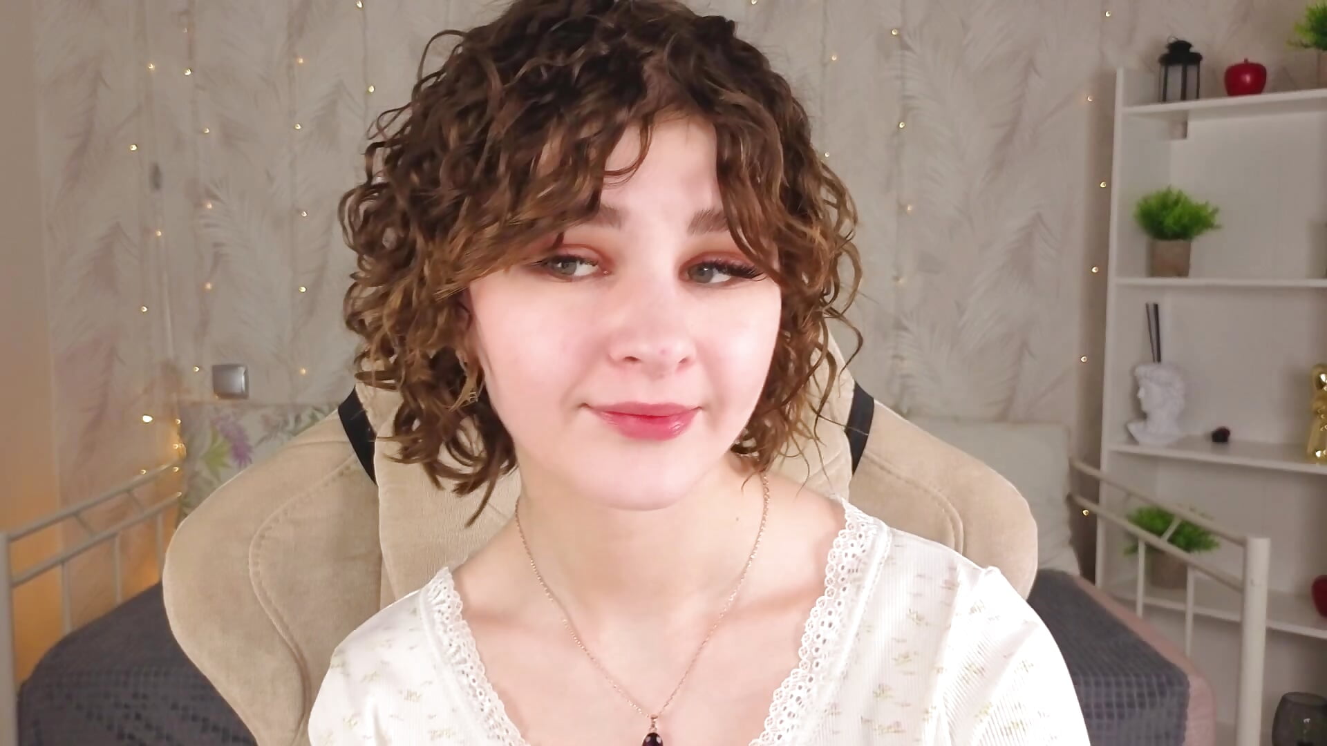 Hiii guys^^ i'm Kira :3 - video av Kira__Fluffy cam-modell