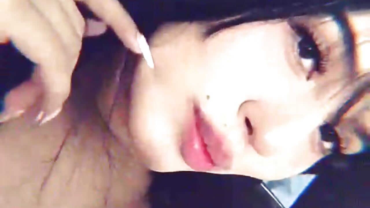WhatsApp Video 2026-05-14 at 10,29,33 AM - video by Barbie_land2 cam model