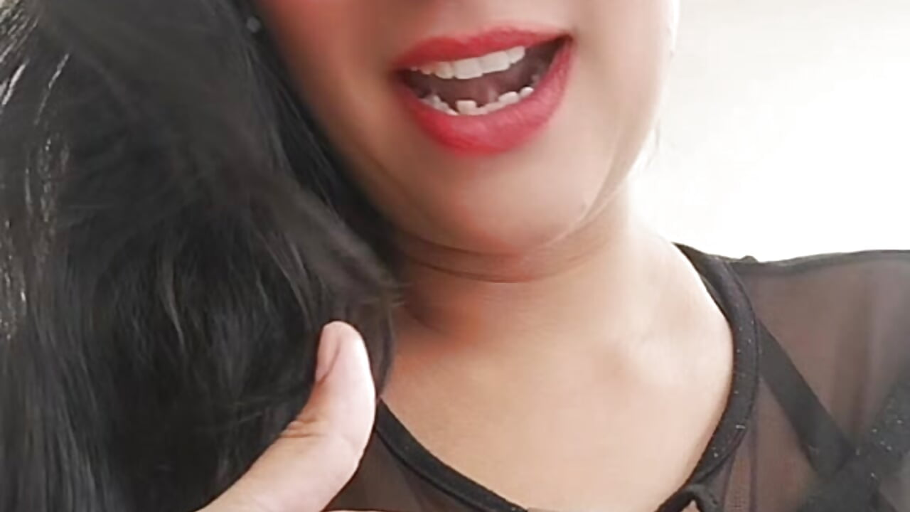 1001054133 – video modela na kameri Pamela_sa