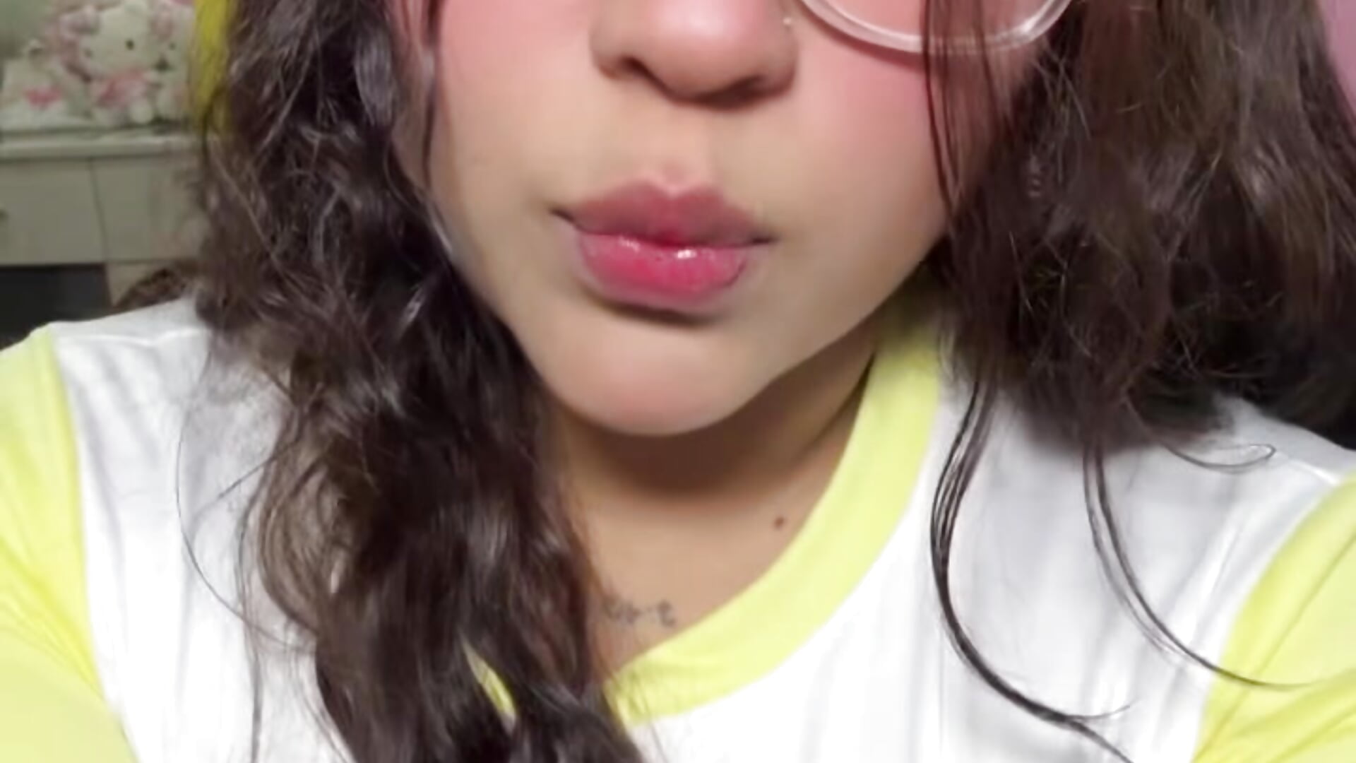 🤗 - clip cu Kendra_yul model videochat