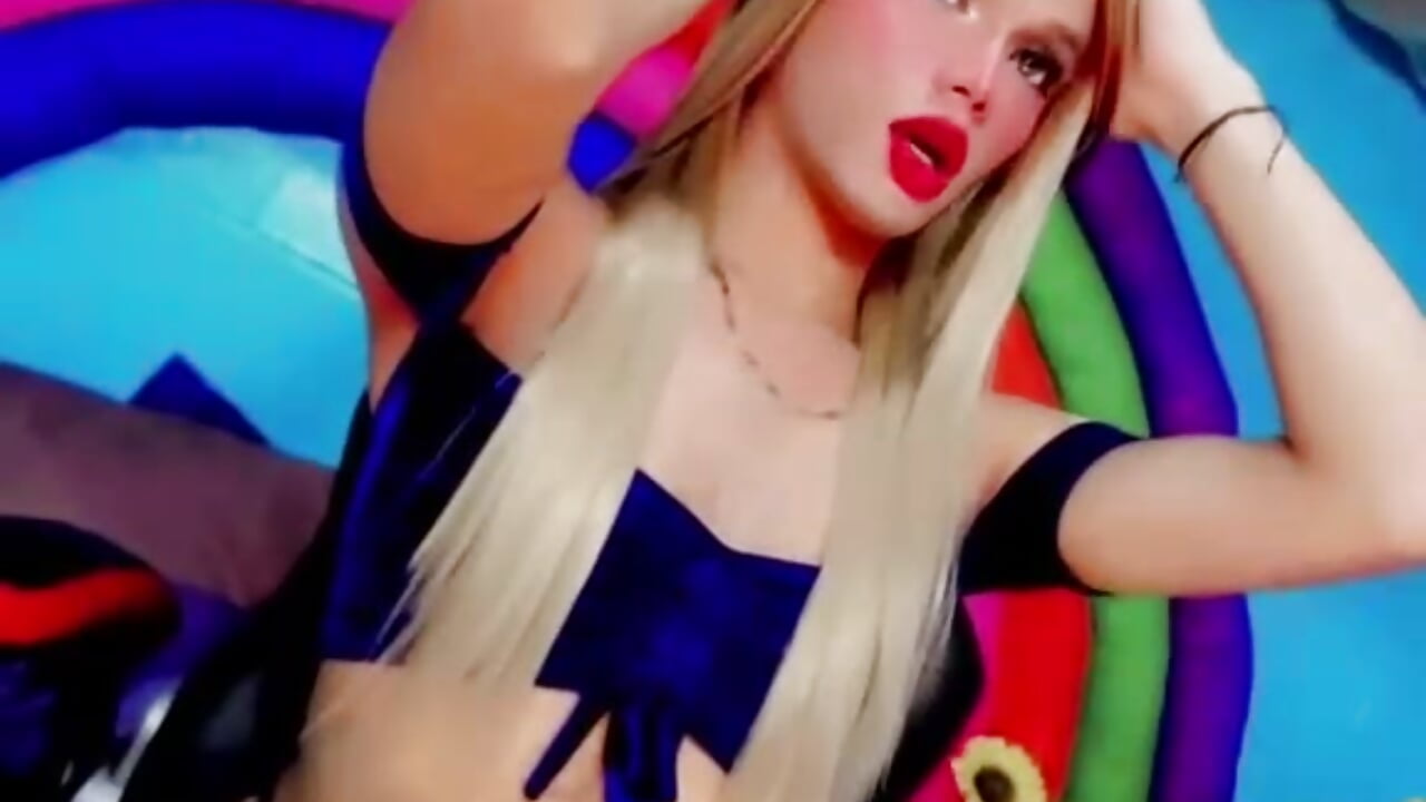 Isabella_Kirk_ - مقاطع فيديو موديل الكام الرائجة  8413