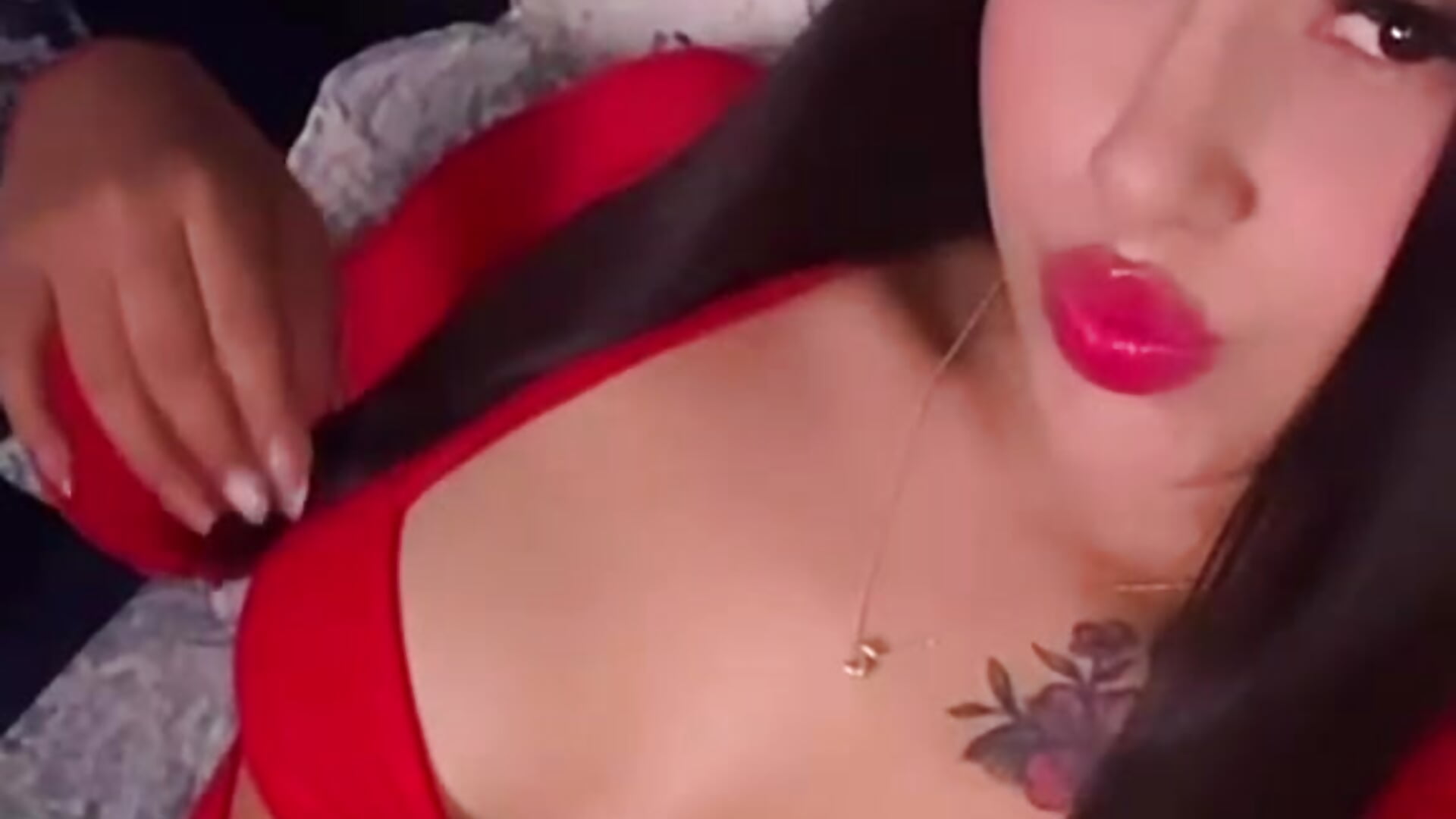 Nice to meet you 🥰 - vídeo de la modelo de cam Luisa_Madrid