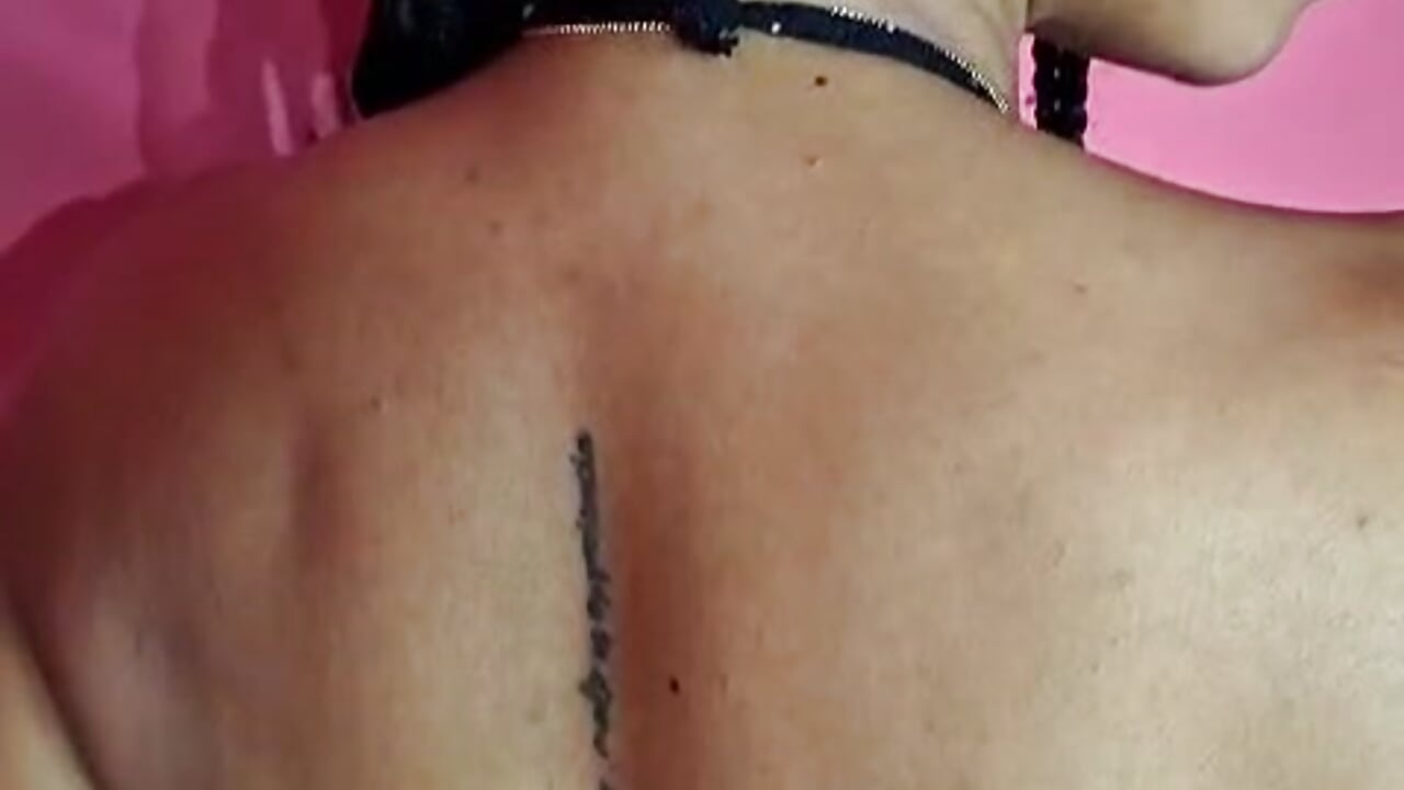 My tattoos 💕 - βίντεο μοντέλου thinsamathagirl