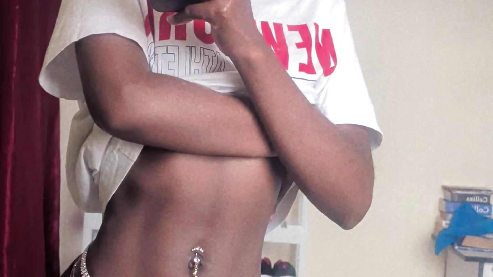 Thin waist haha - video by wtfbarbz1 cam model