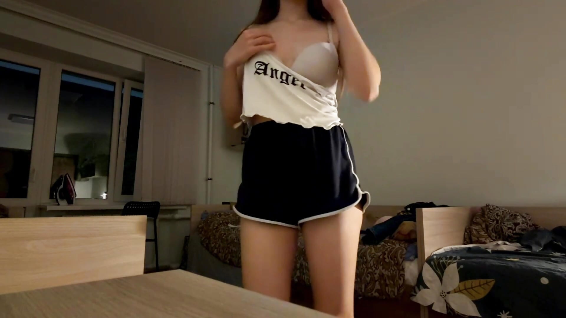 My first teasing dance 💋 - video by LaurindaStalford cam model