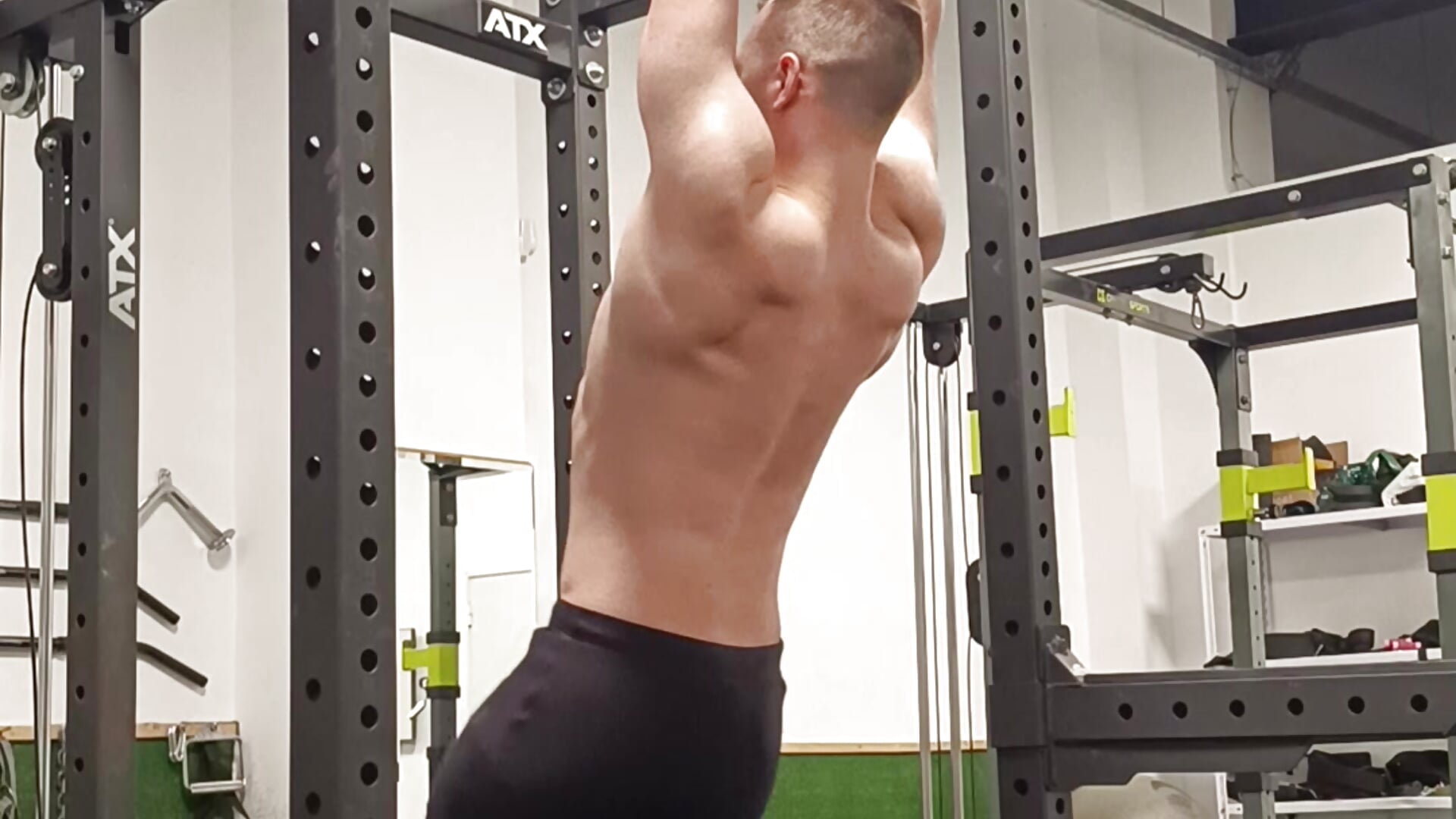 Muscle ups
