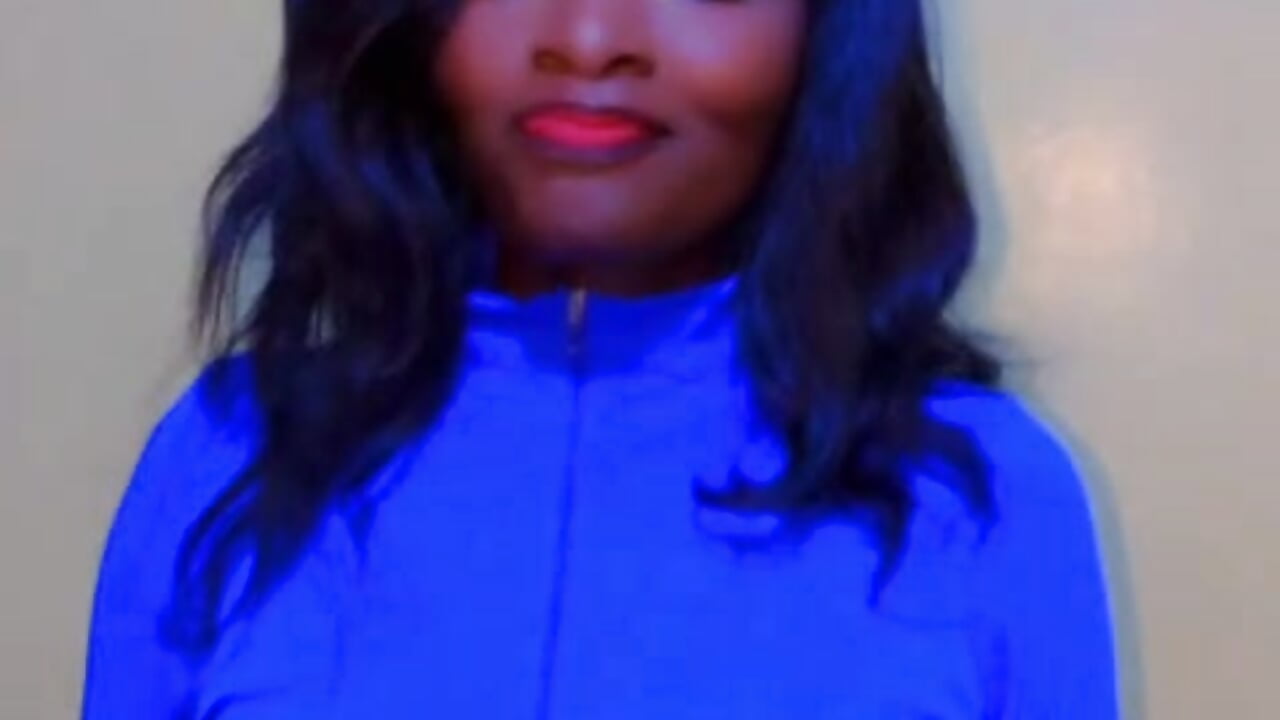 Sexy in blue – video af curvylilah cam-model
