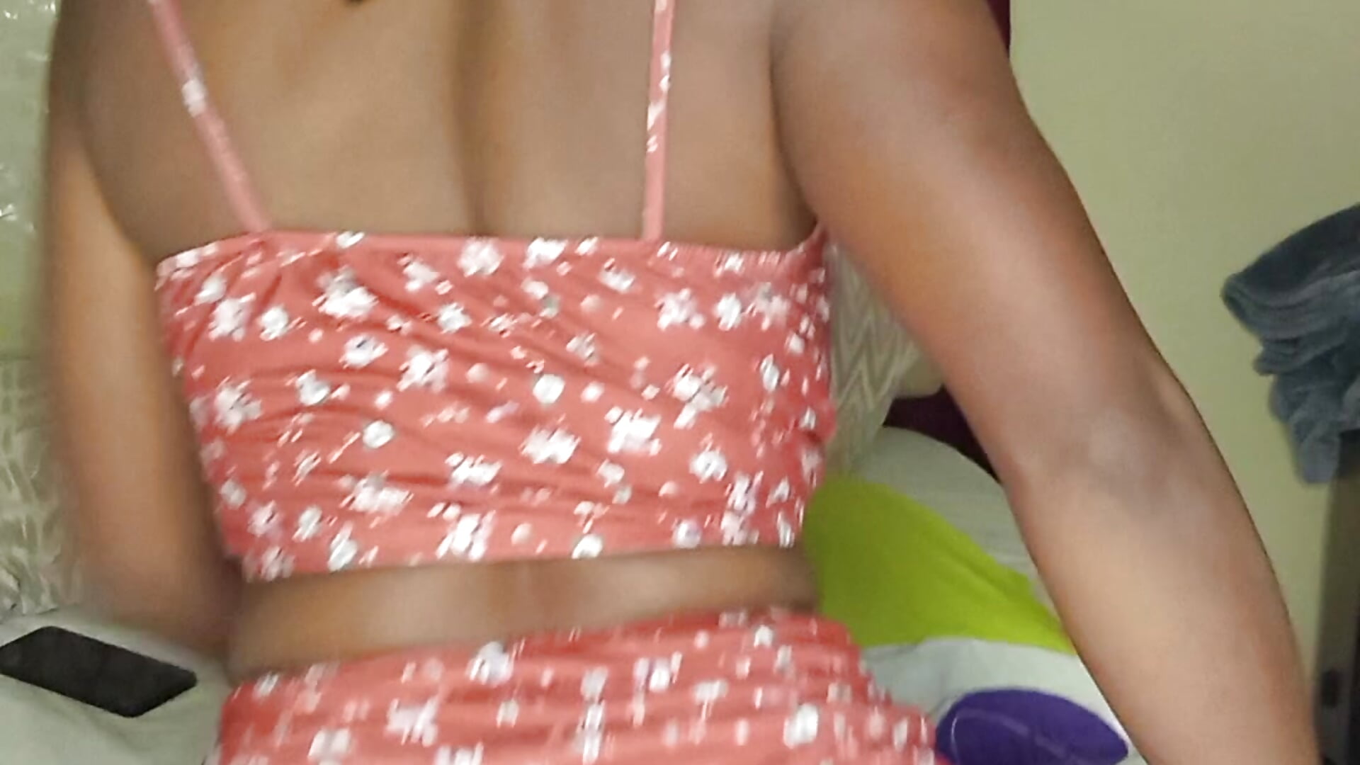 Party twerk - Video von pinky-lips Cam-Model