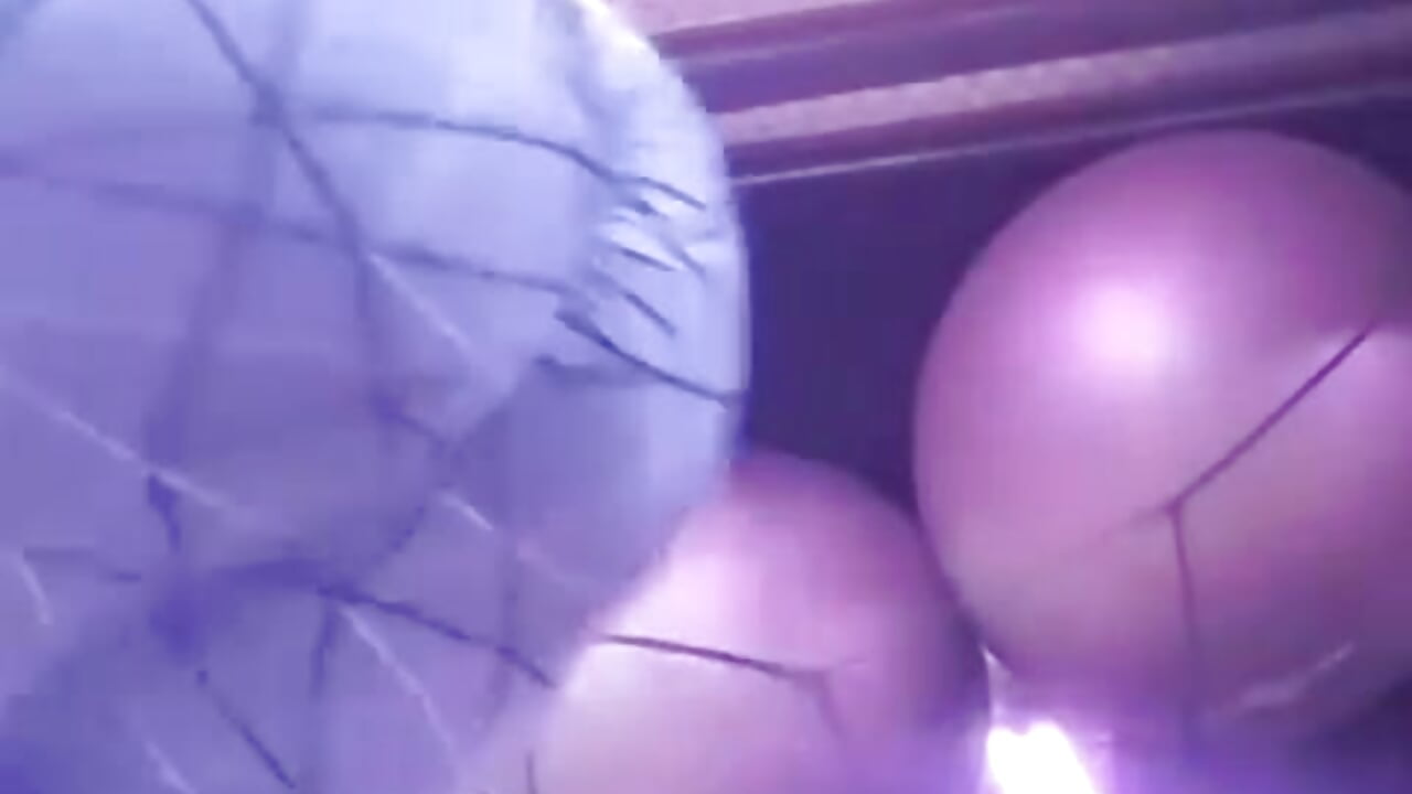 GYM😏🫦 - video by Bella_Jane_hot cam model