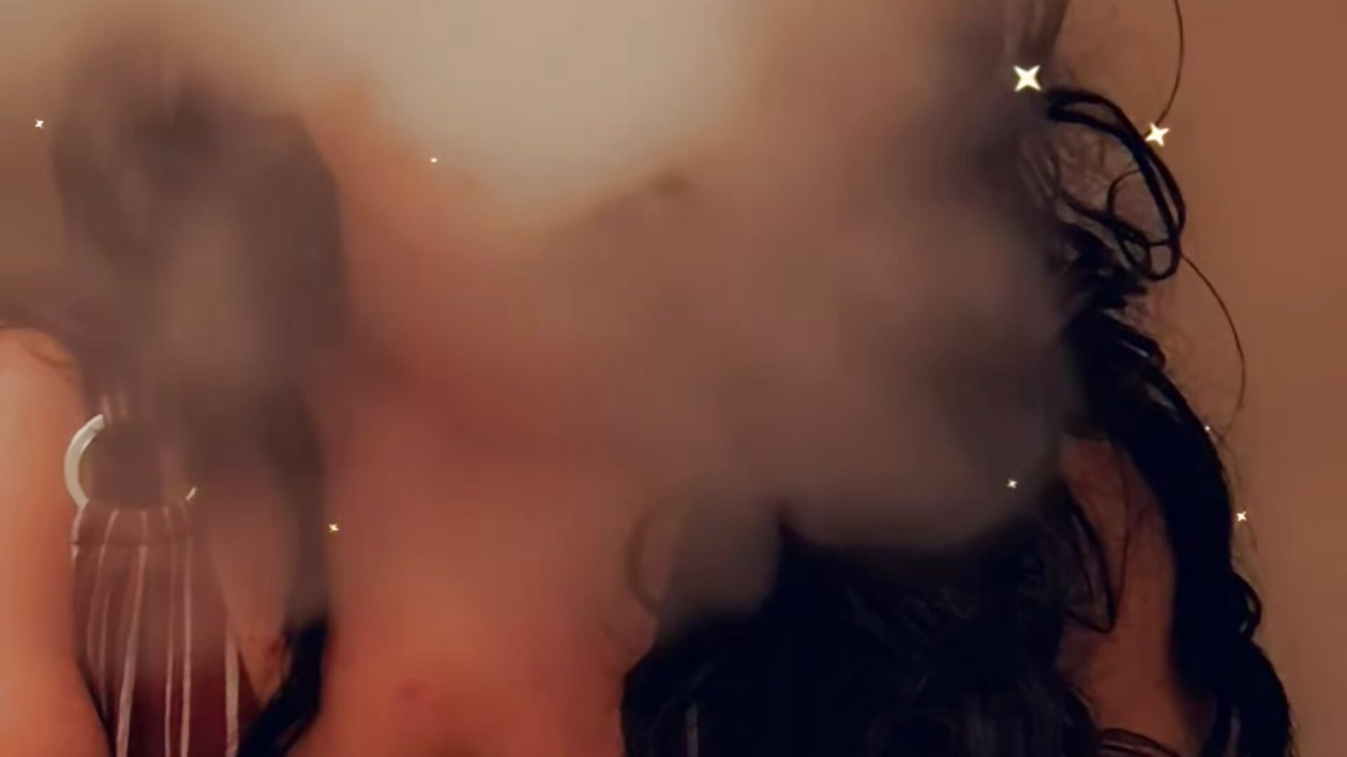 Sexy clouds plus slow mo 💨 - video by MamaBee88 cam model
