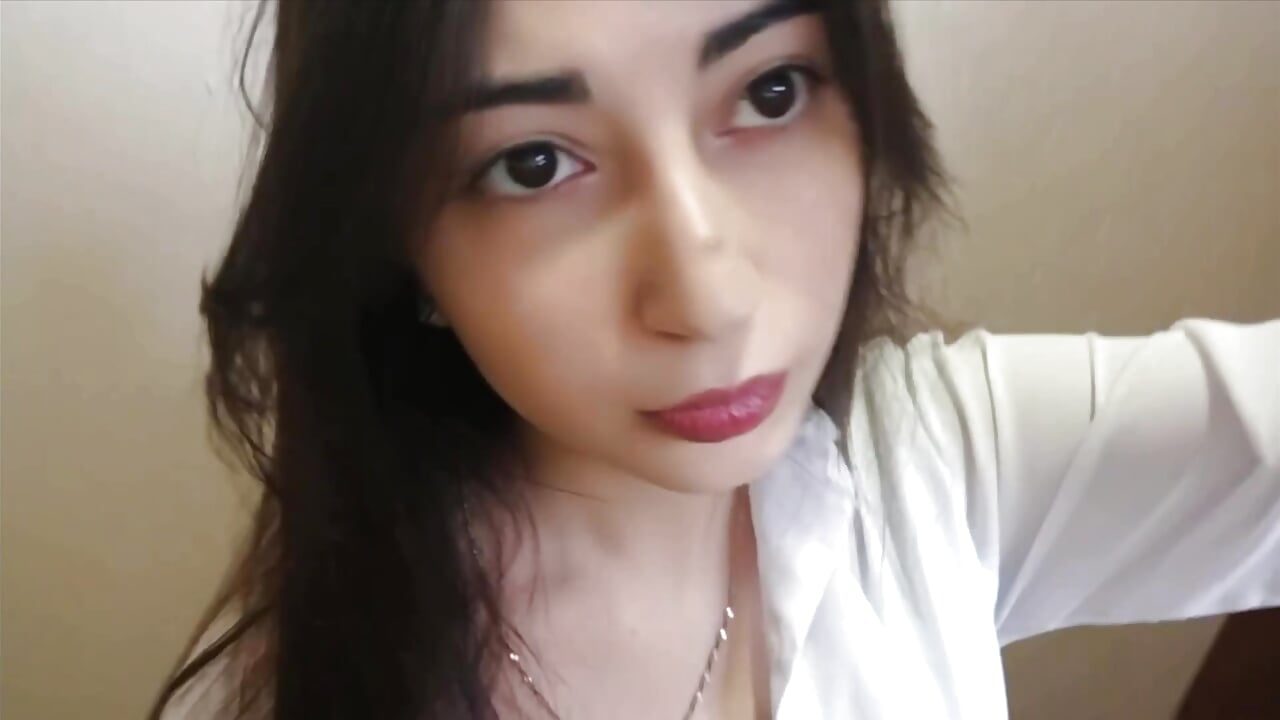 Hey world - clip cu CassyRutherford model videochat