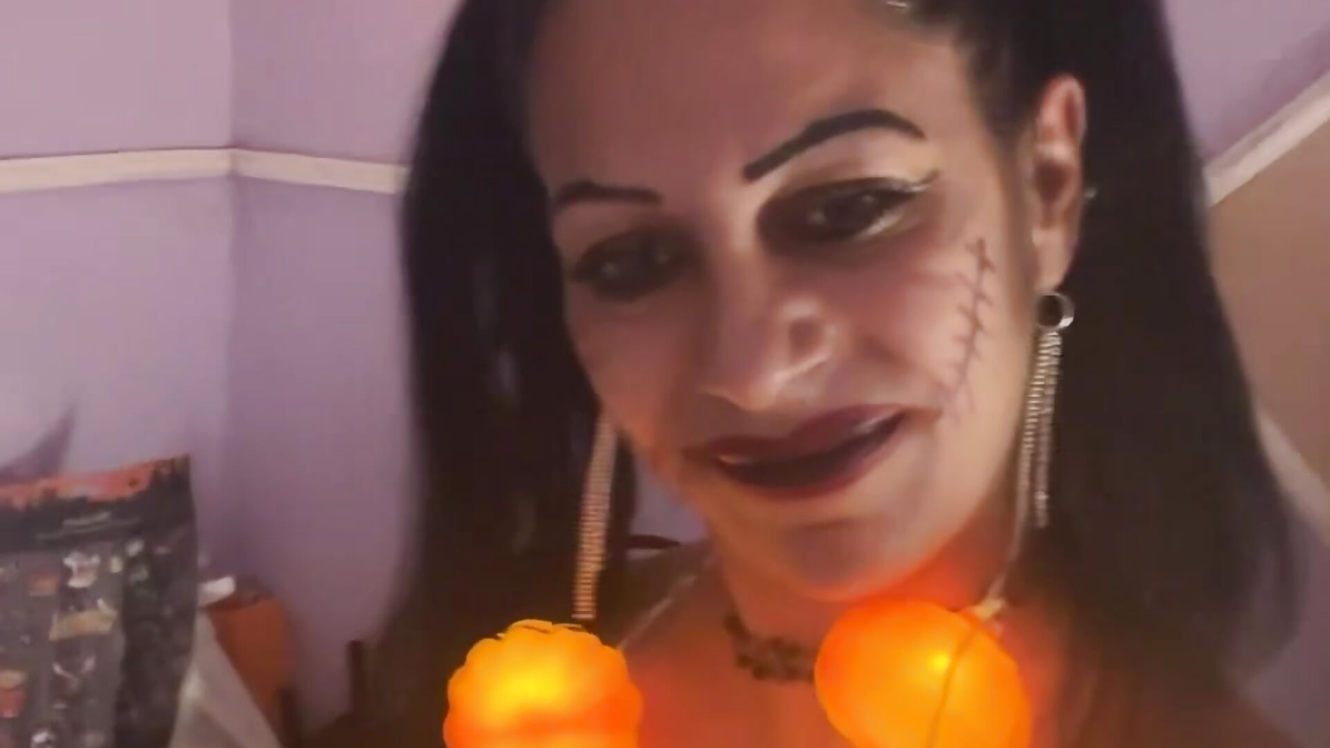 Halloween promo – video af wildfarmbabe