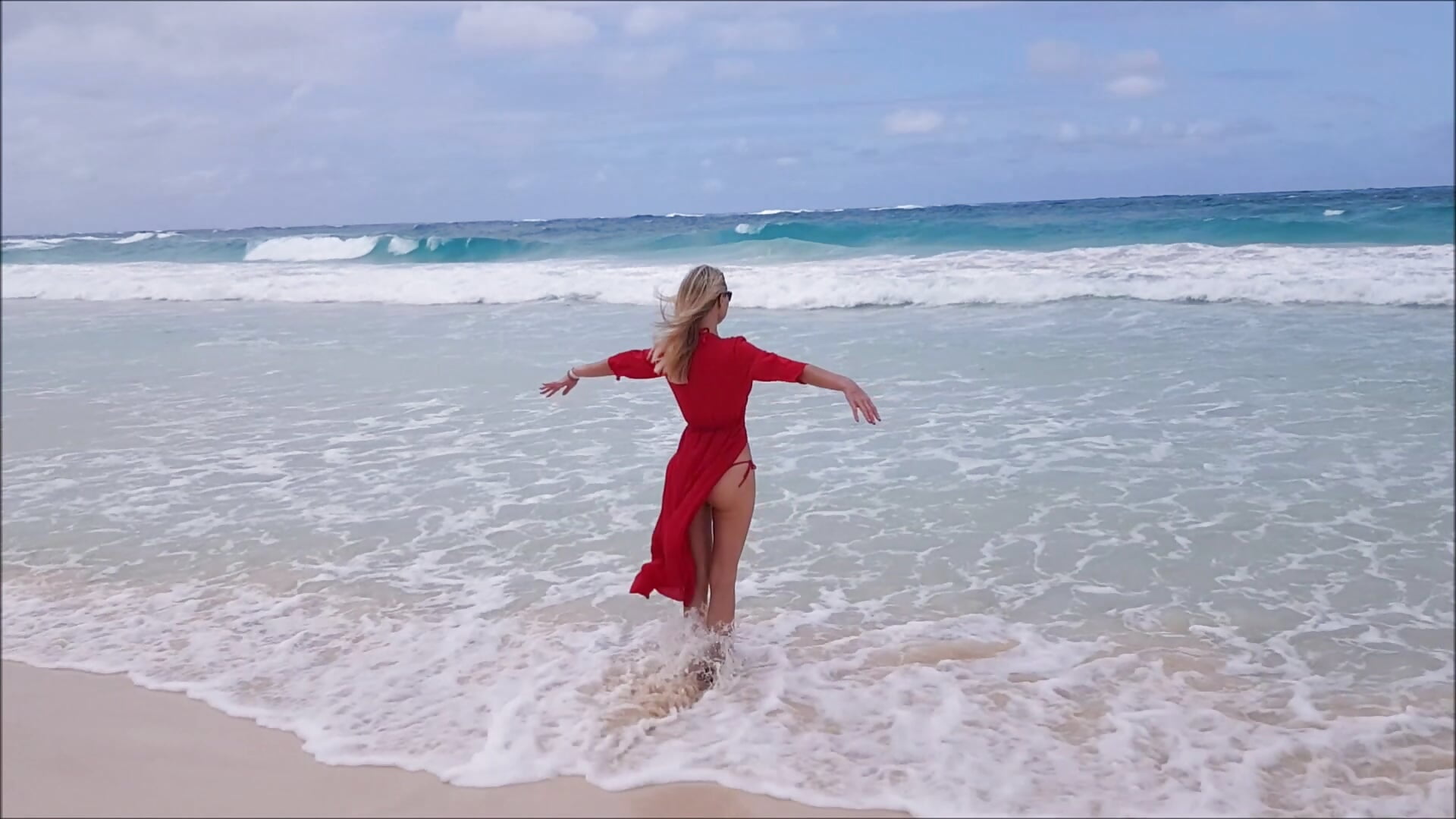 hello - vídeo de la modelo de cam MiliChat