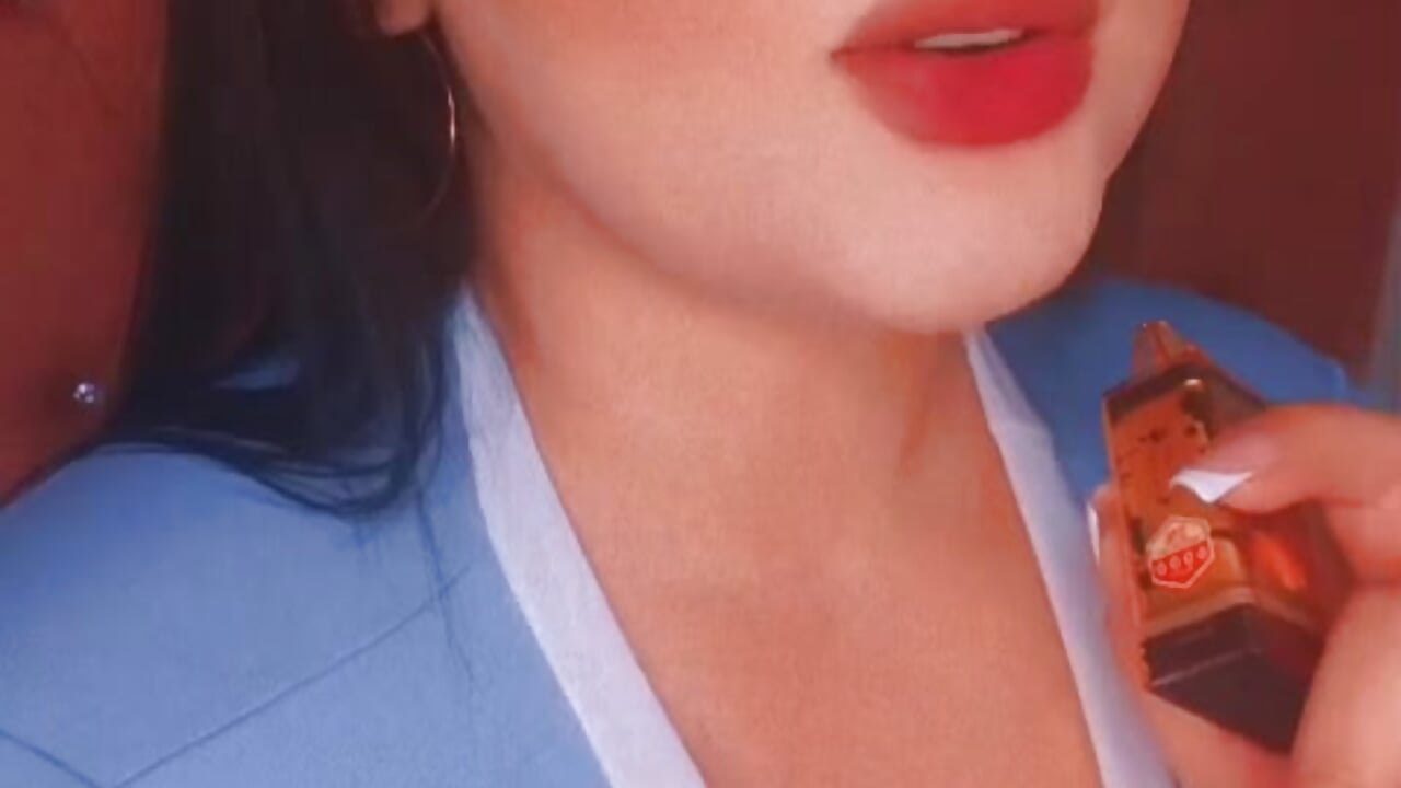 Come over and left s talk😏💋 - video by vanesapalacios cam model
