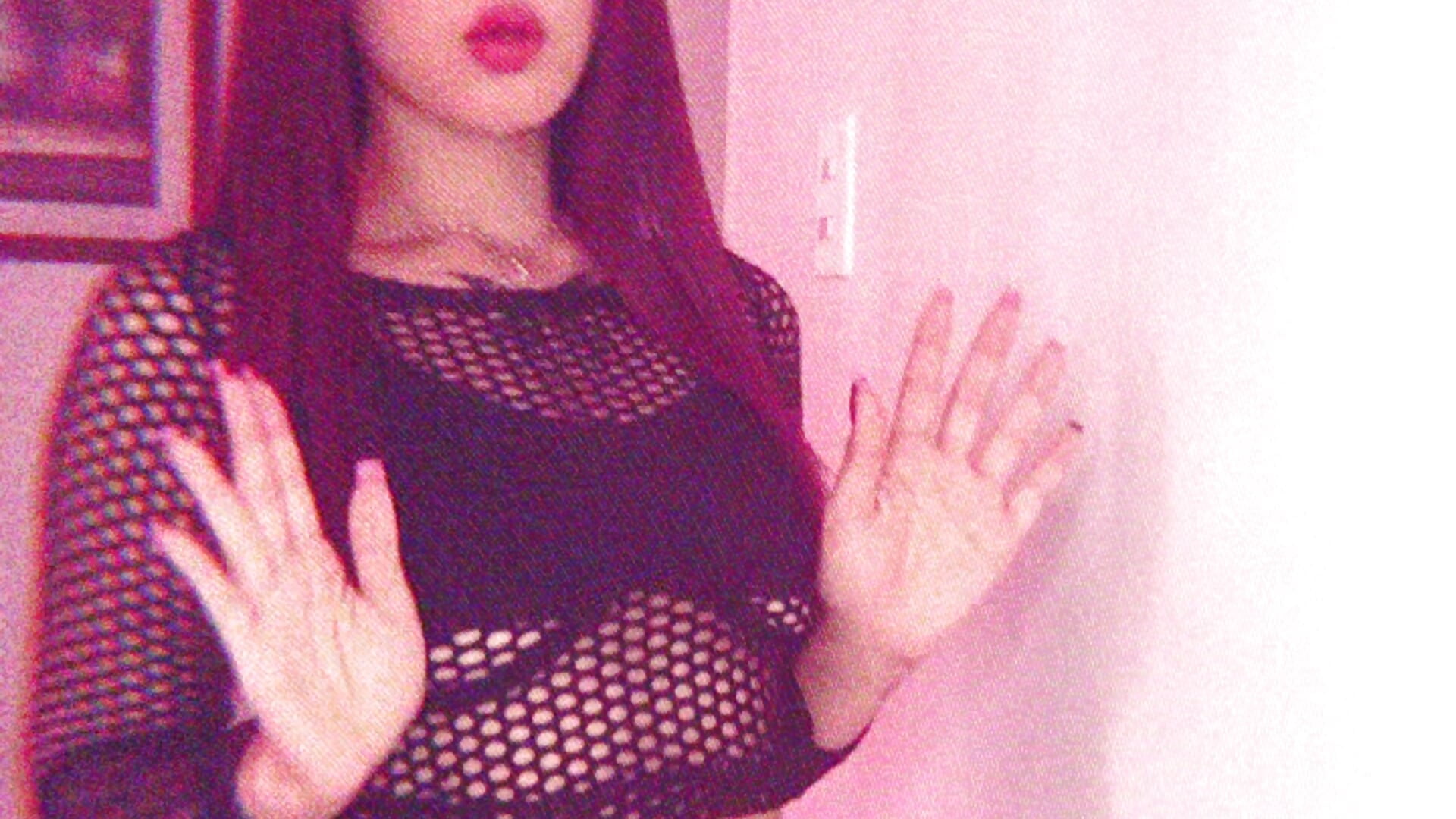 Es que me satisface🤤 - Vídeo de Thamaragomexxx, modelo de vídeos