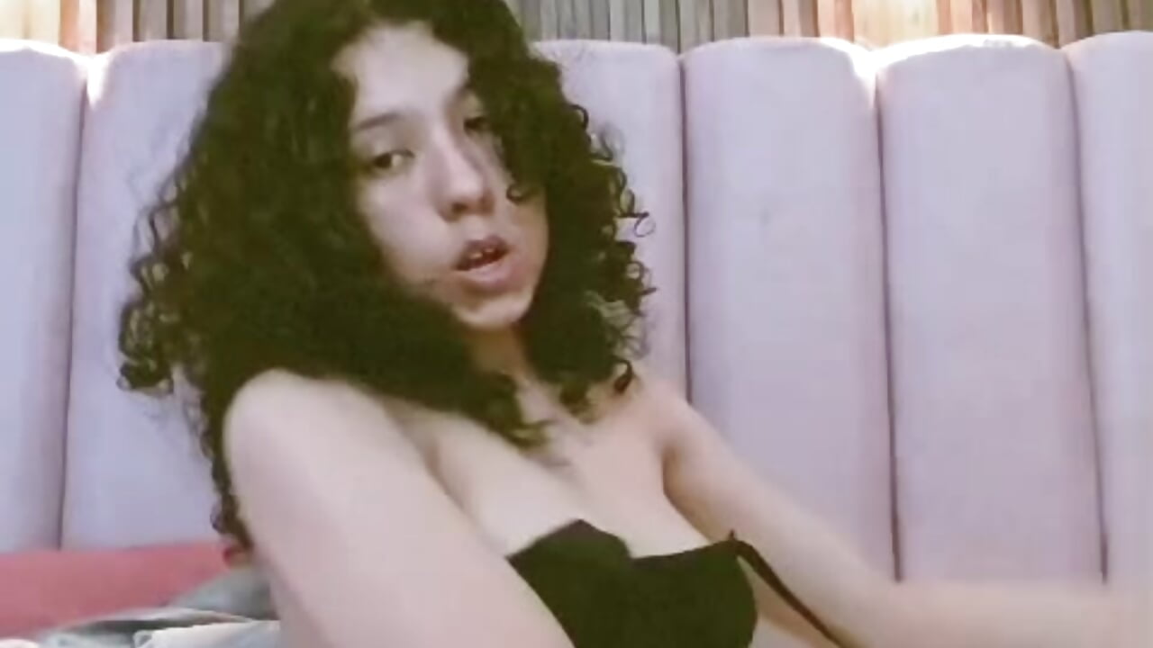 kissses - vídeo de la modelo de cam AkiraHayamii