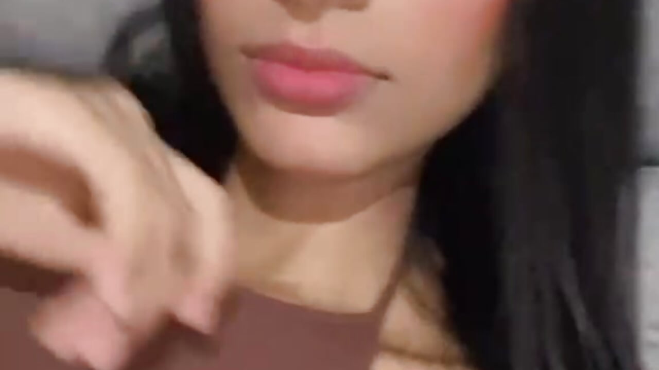 sexy 💖 — filmik leela_ray, modela(-lki) na kamerkach