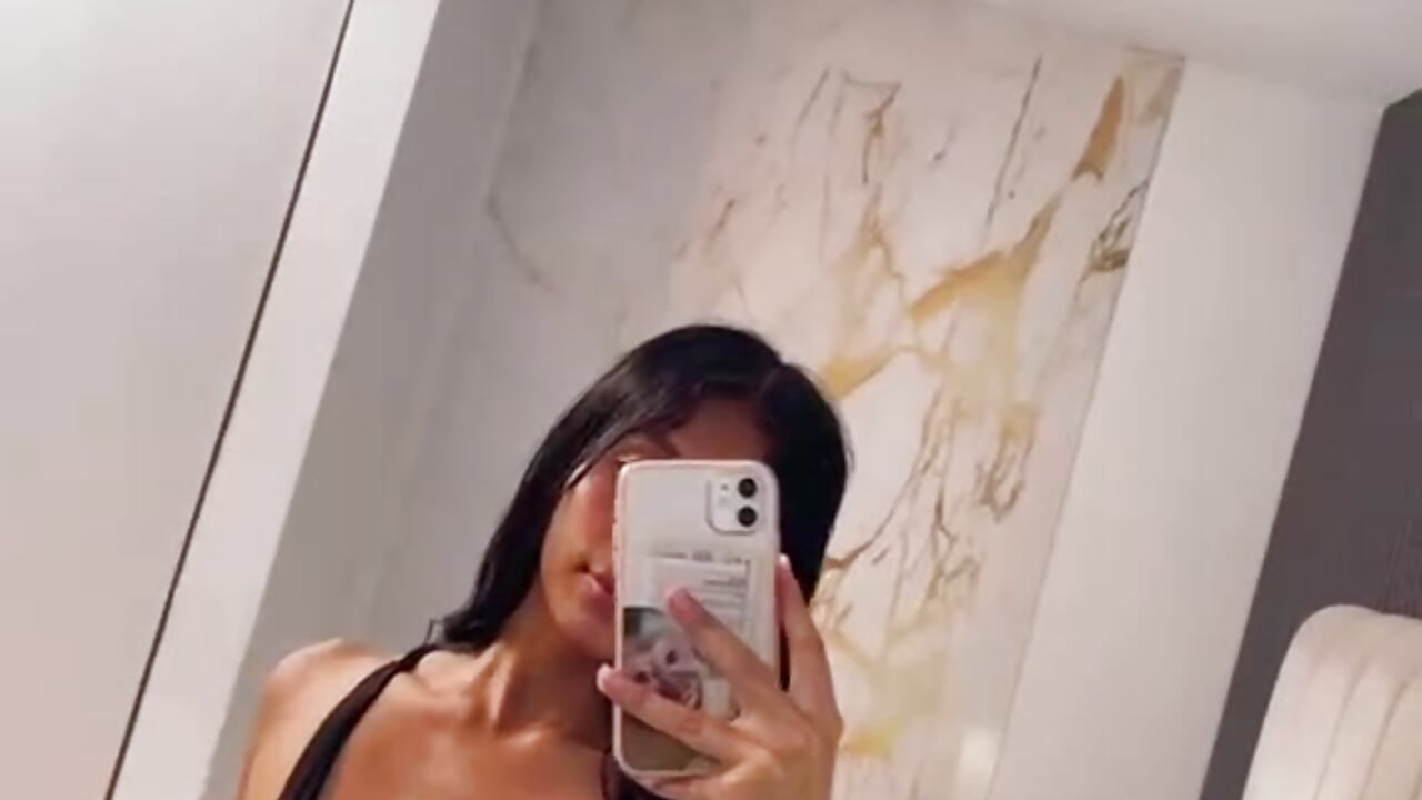 My Body🔥💕 — filmik leela_ray, modela(-lki) na kamerkach