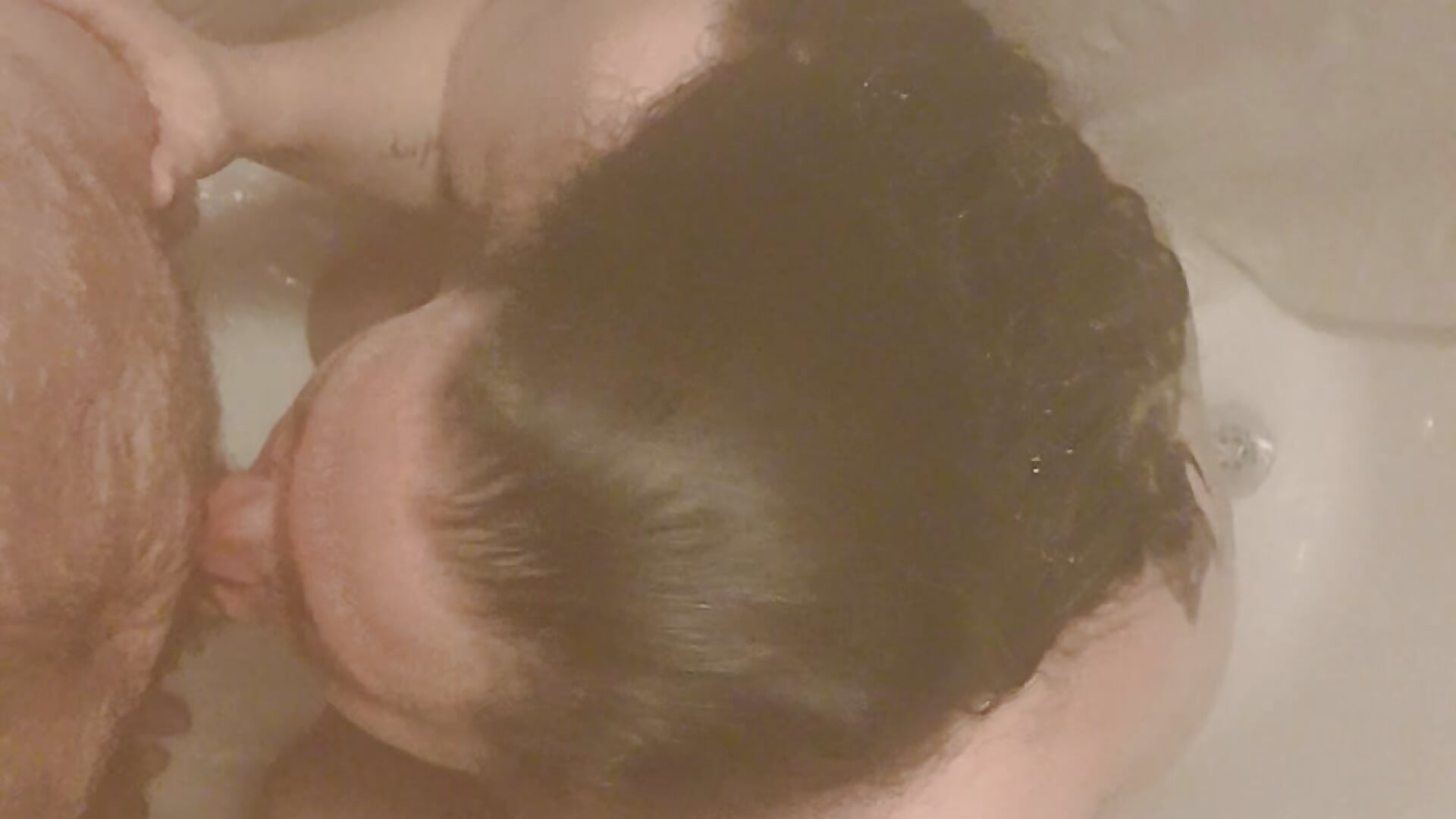 His favorite is head in the shower - video by thickems0093 cam model