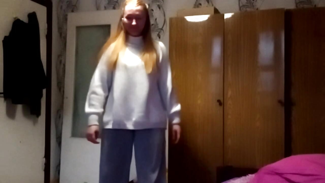 4 - clip cu RaeannRoewe model videochat