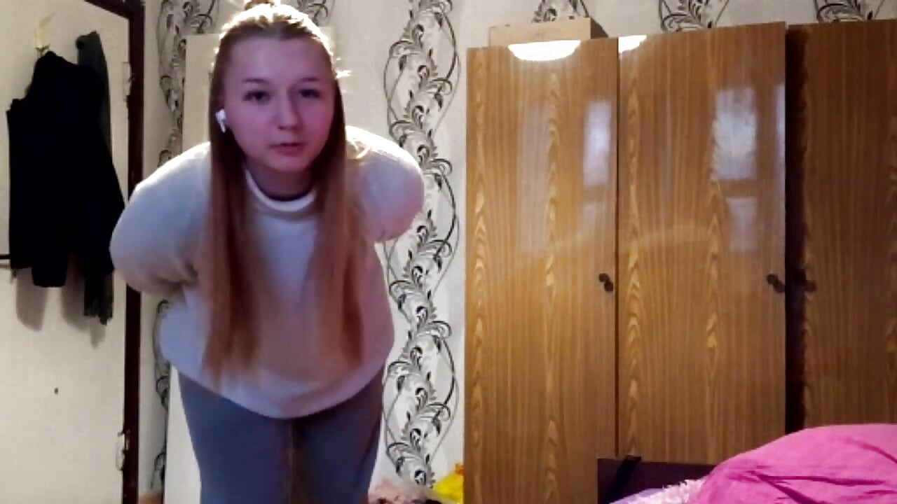 3 - clip cu RaeannRoewe model videochat