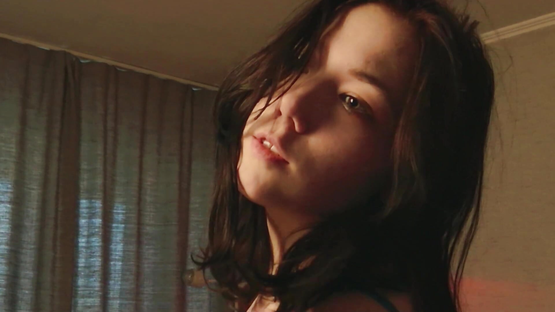 pampering :) - video van velourrra cam-model