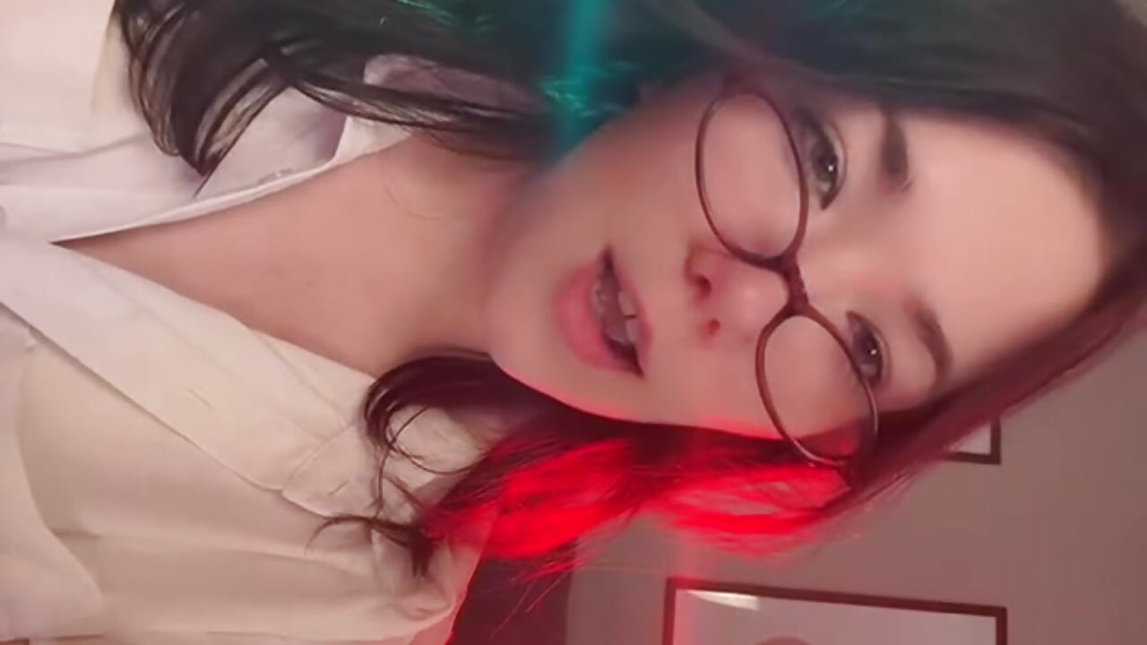 w.w - video van velourrra cam-model