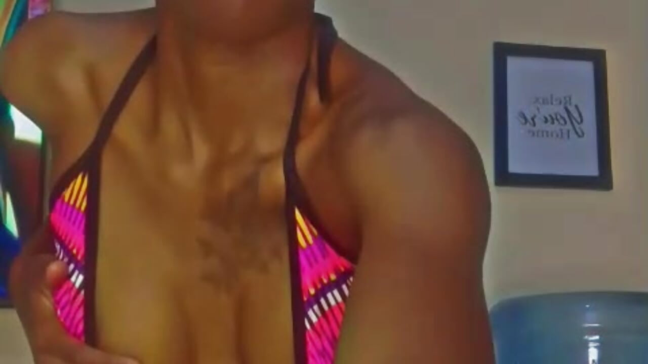 😍 – video af MyrahEbony cam-model