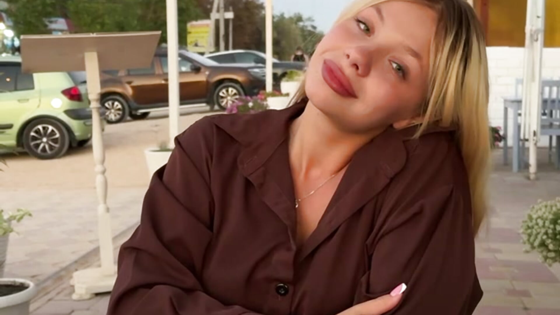 evening romance 🥰– Lia_be_mine kameramodell videója