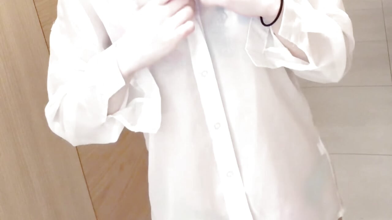 脱いじゃうよ♡