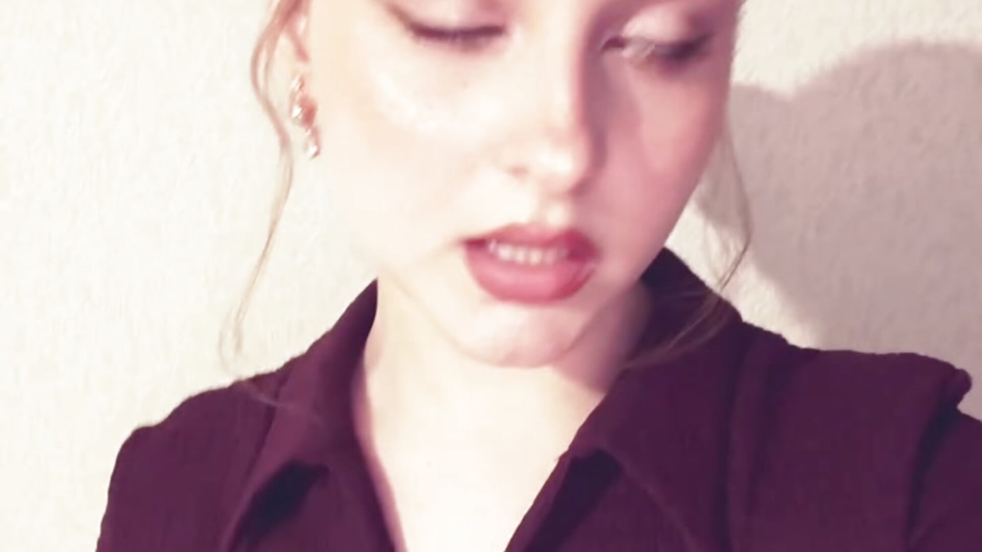 i like this song - video by LauraaJohnson cam model