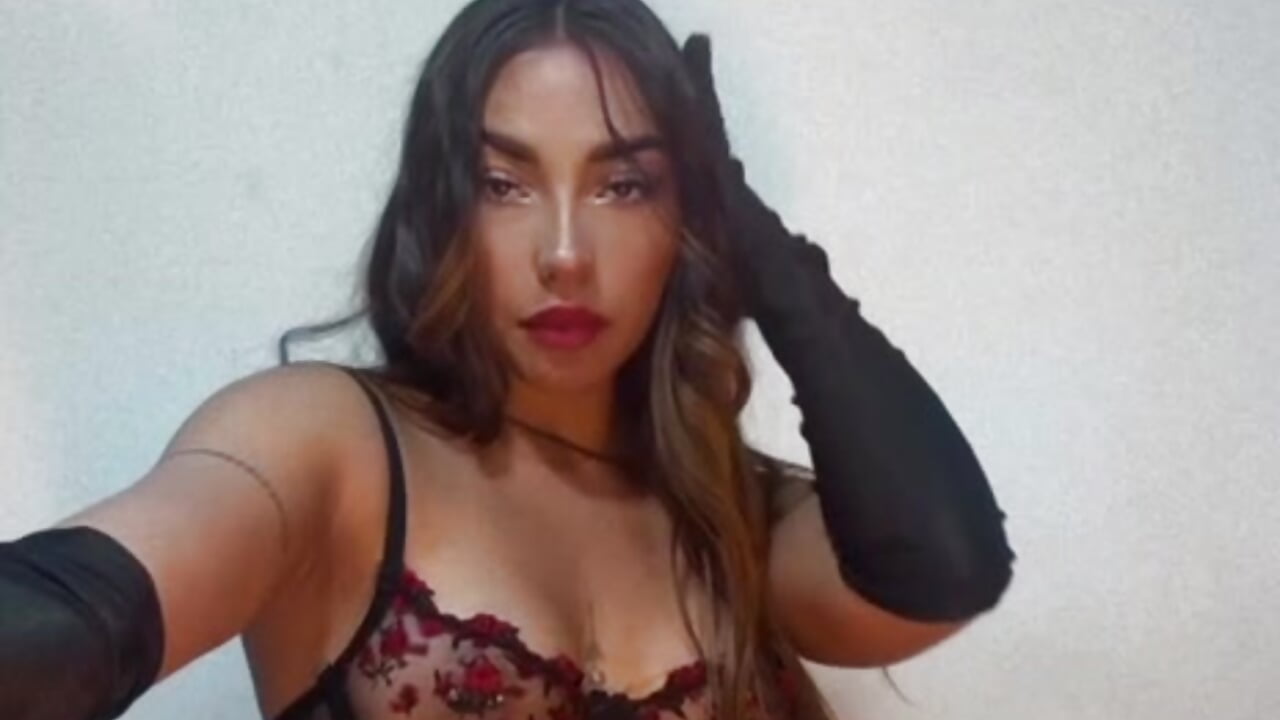 🎀 - video by Mariana_Ponce_ cam model