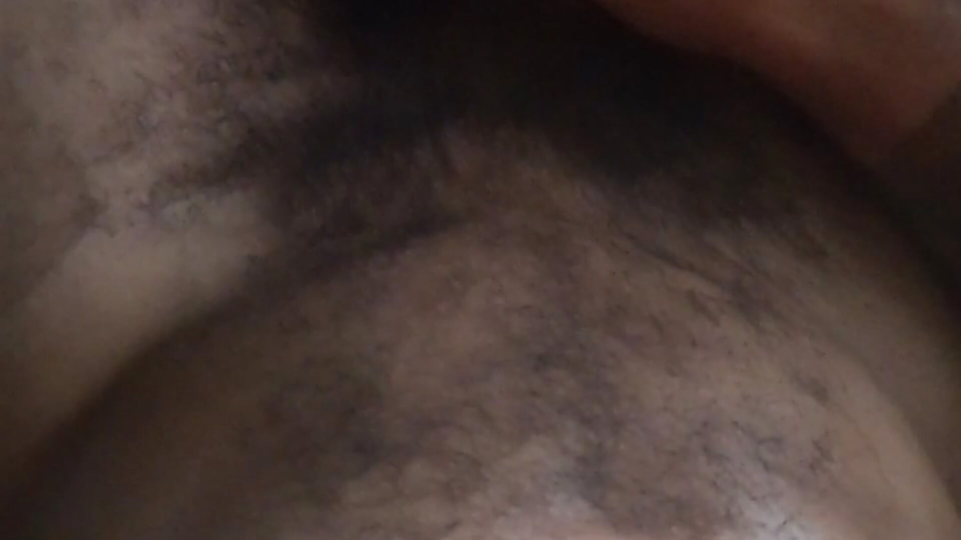 Batendo com pau na barriga com força - video oleh model kamera moreno_bigdick