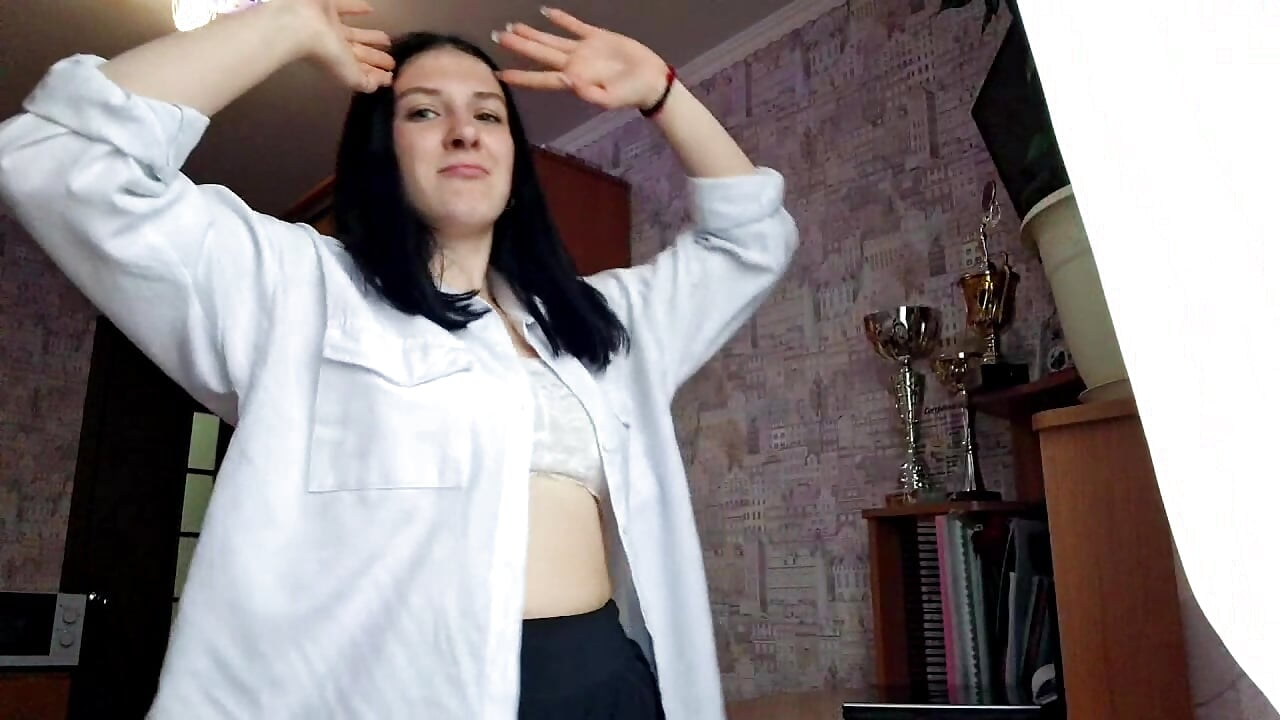 hey hey - video av MoroseViki cam-modell