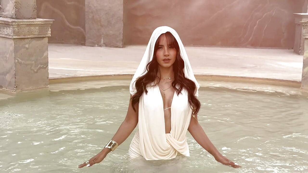 Your Goddes - video by RaychelClark cam model