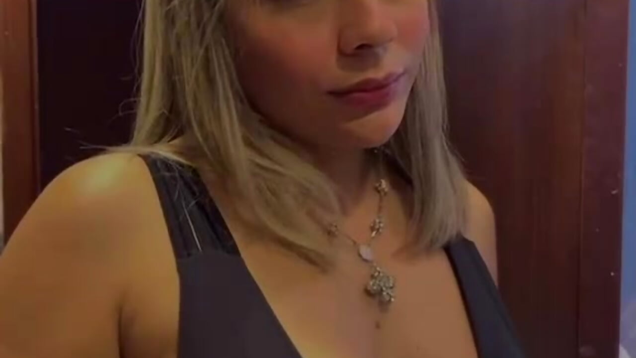 sexy 😏 - video oleh model kamera LunaViceht