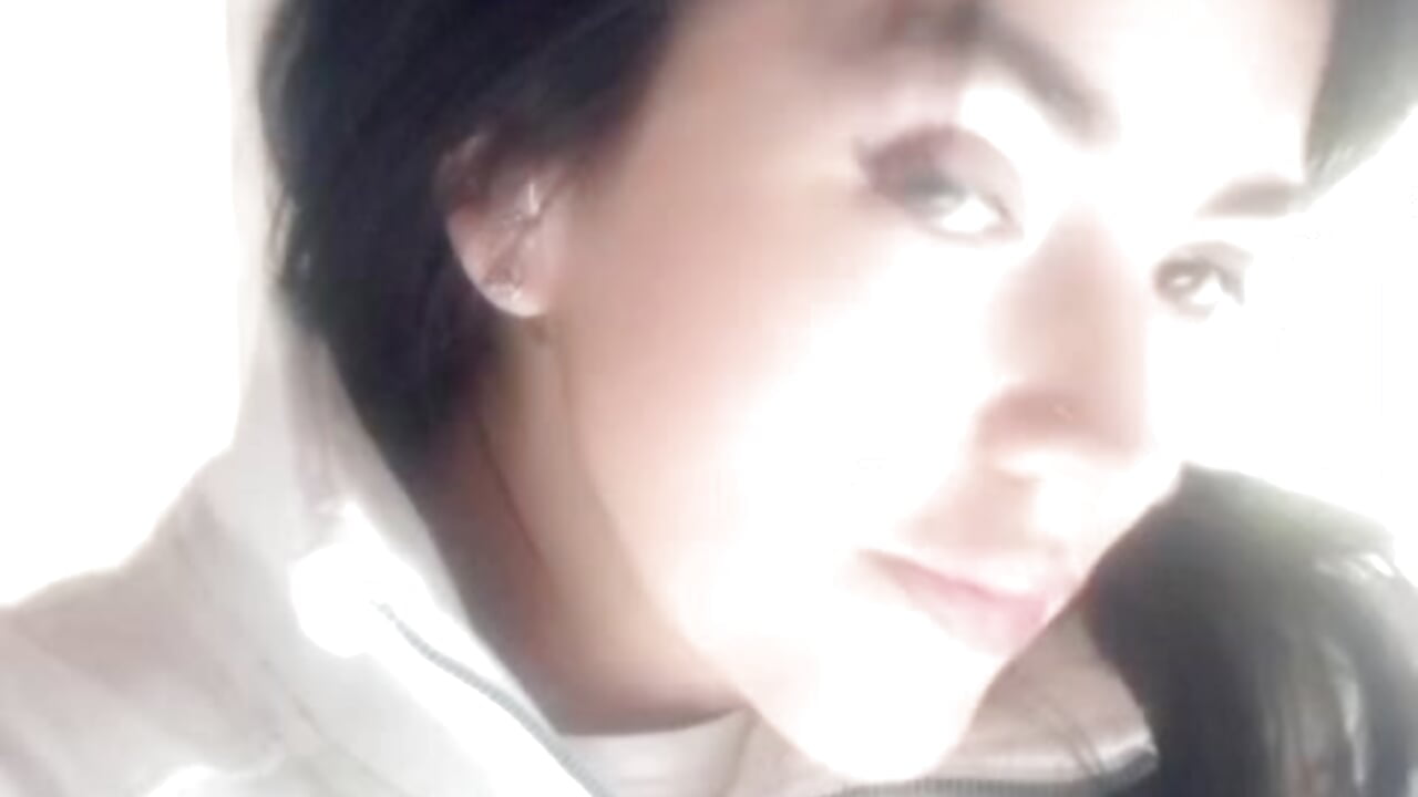 1000643903 - video by dhanya_moon cam model