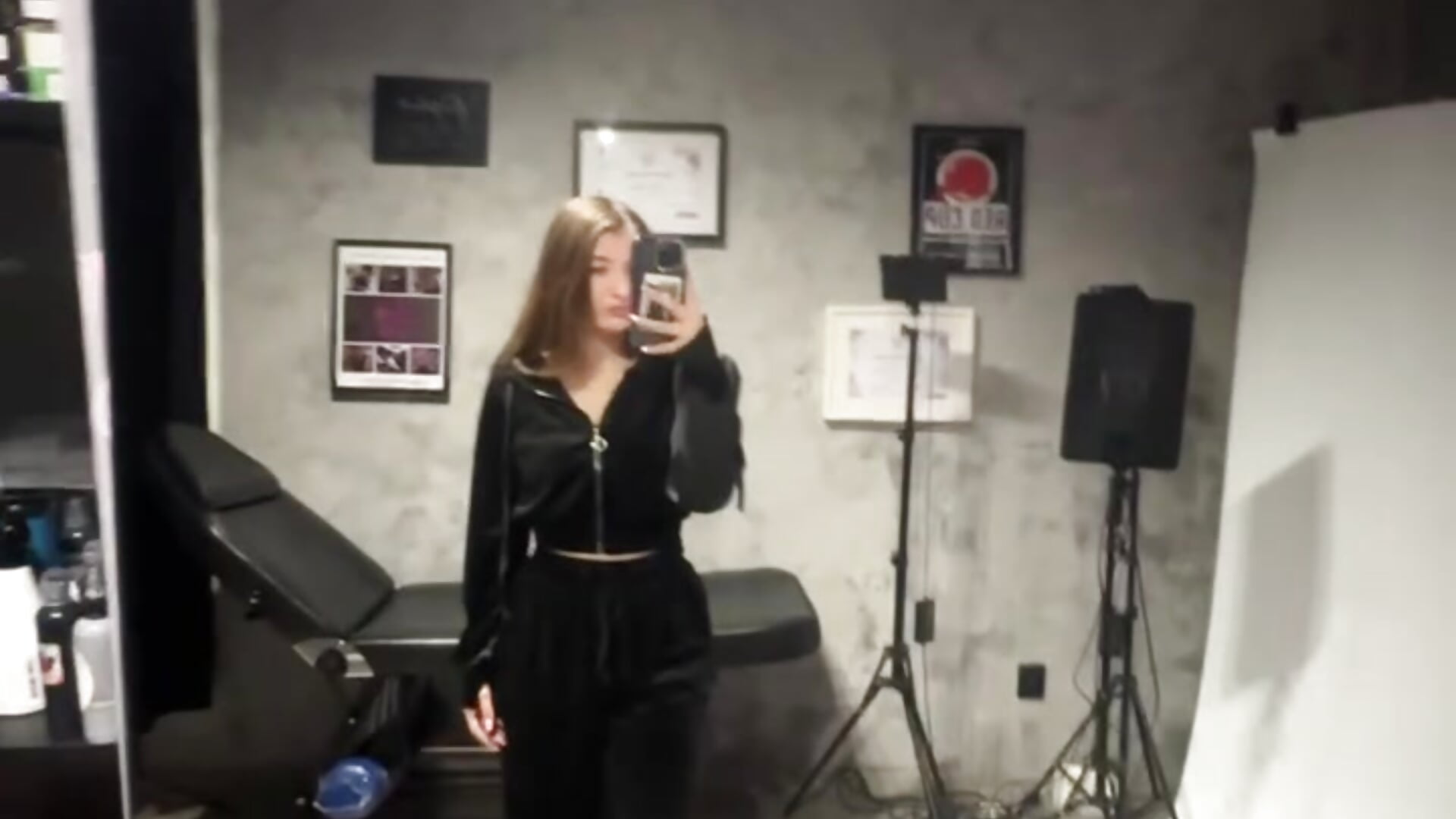 🖤 Pretty Chaos 🖤 – video af cute_nessy cam-model
