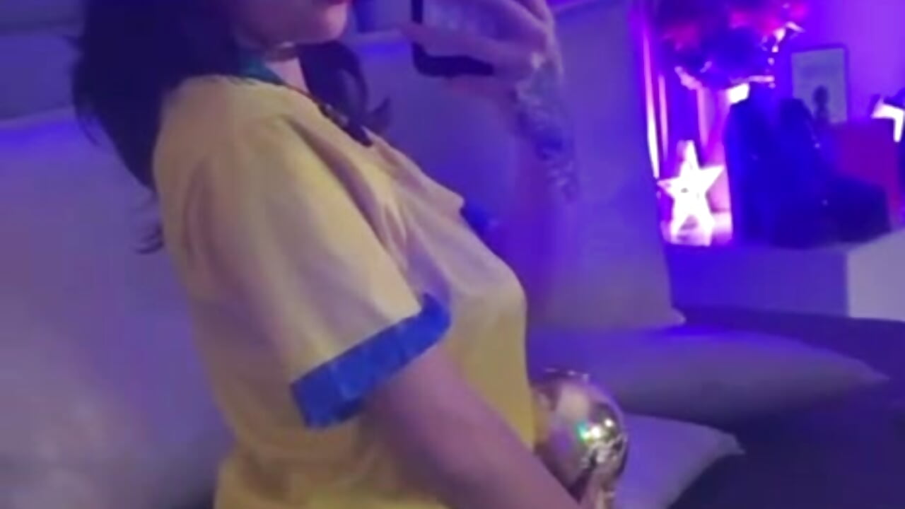World Cup Fever ⚽🔥🏆 - video by Mika_love_milo cam model
