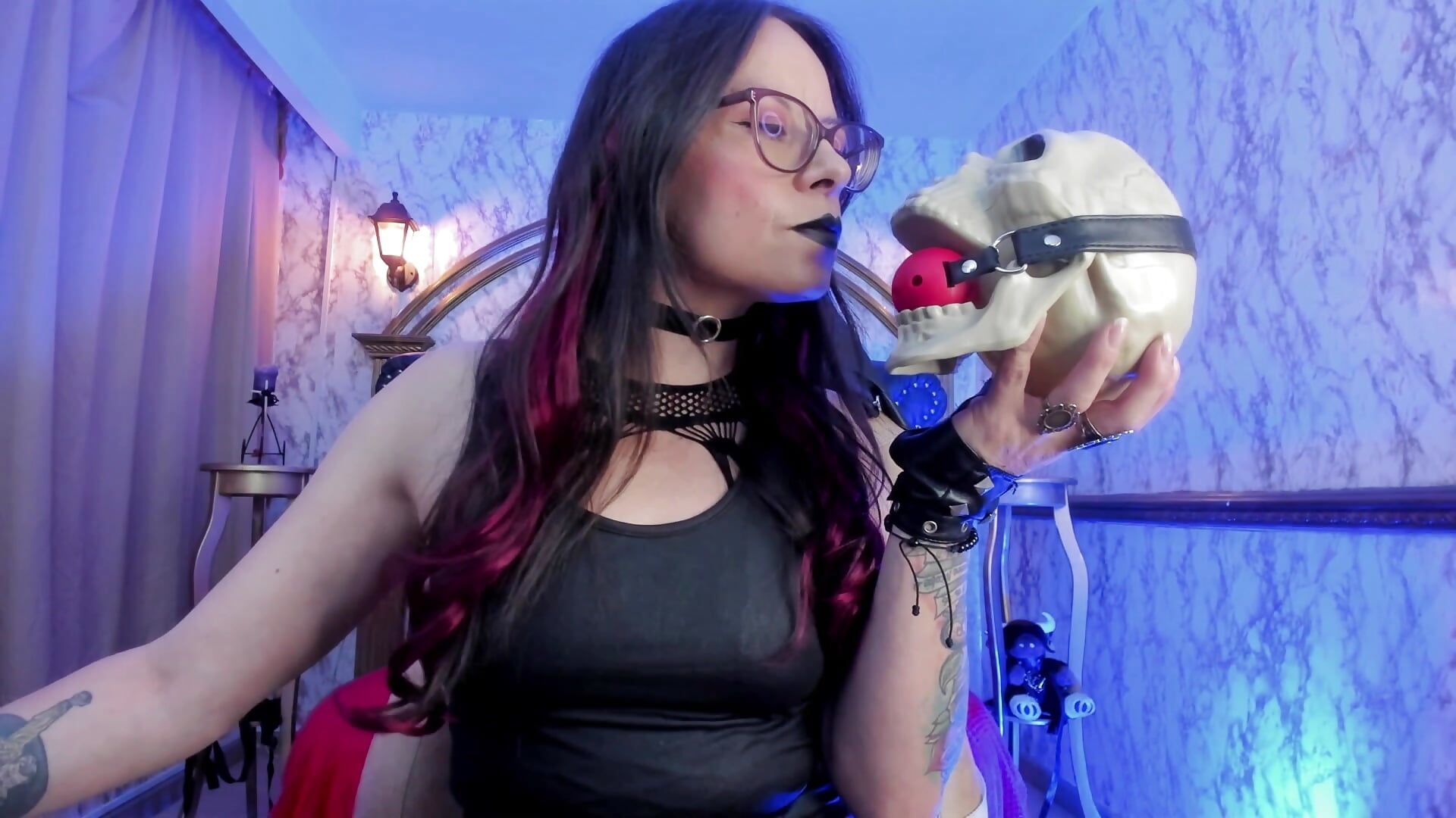 Warning!!... ☠️ entering my room may cause; obsession, loss of control, and dangerous urges to stay - 視頻由 EvangelineJoness 主 播提供
