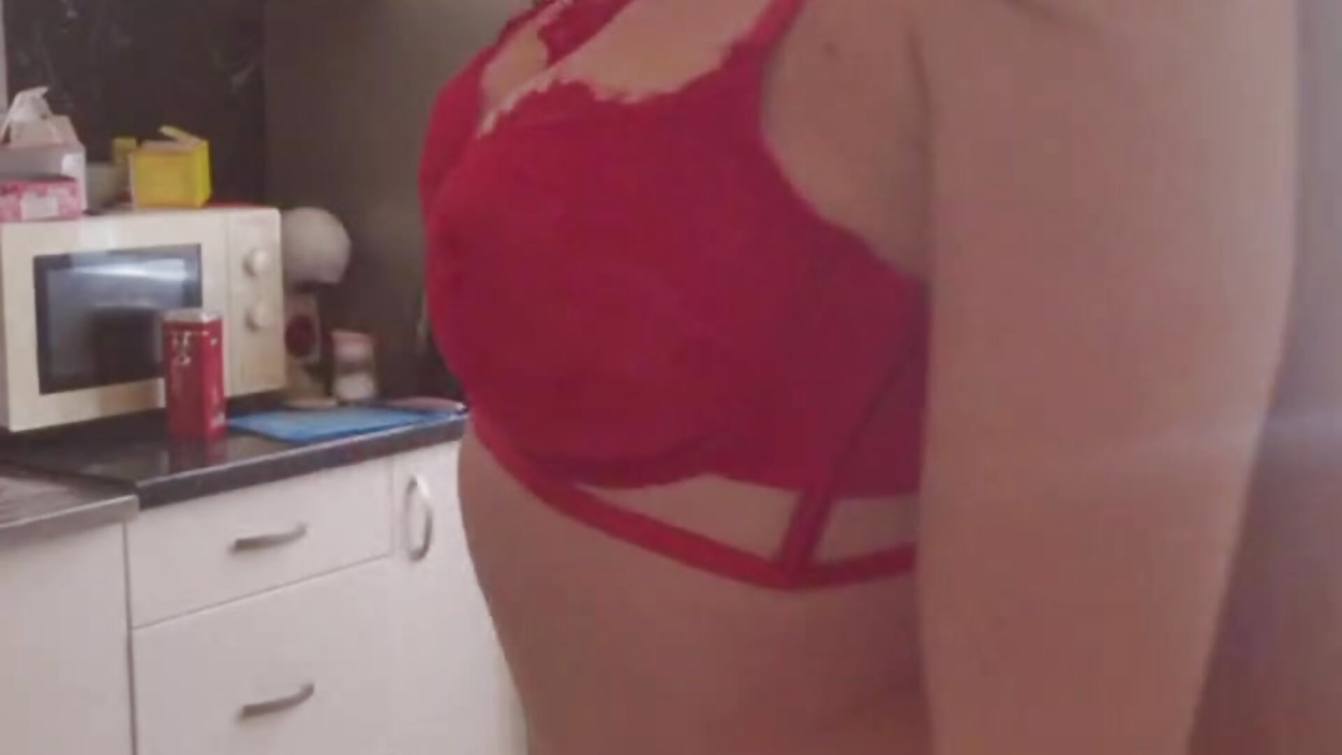 Sexy Dance in Red 🍓