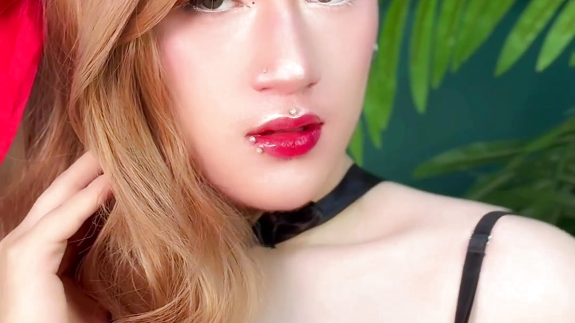 know my different personalities - video by Victoria_Hiills cam model