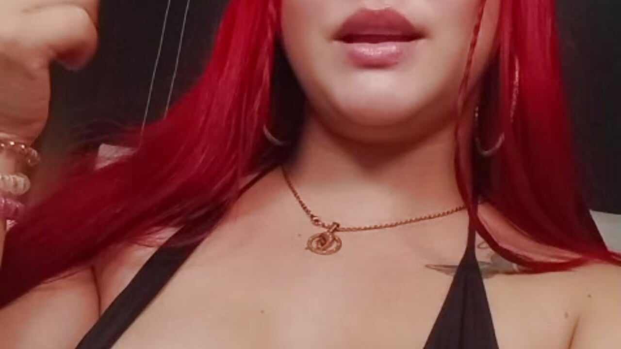Kiss - video by miia_blumm cam model