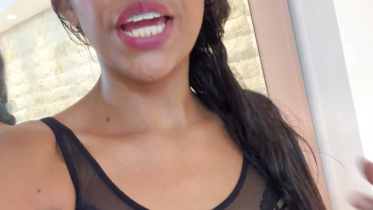 profile-intro-video-1779569214 - Vídeo de mirella_bowens, modelo de vídeos