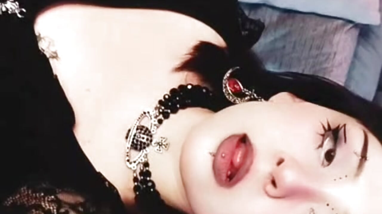 Hello There 🖤💋 - video van Nafy_Kell cam-model
