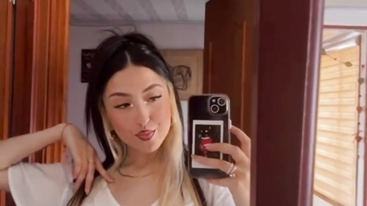 Frida - video by Frida_nymph cam model
