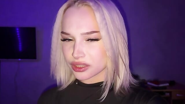 <3 - clip cu BellaCole model videochat