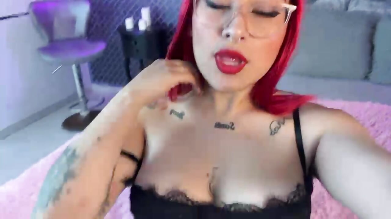 My body  🌷 - video by Camilaa_vega1 cam model